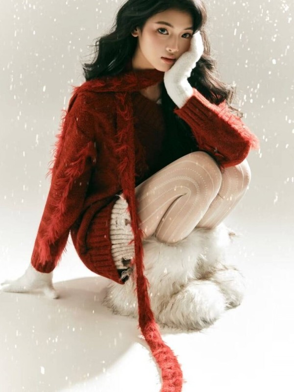 2025 New Red Sweater Art Photo - đánh giá và giá Photography Of The Year