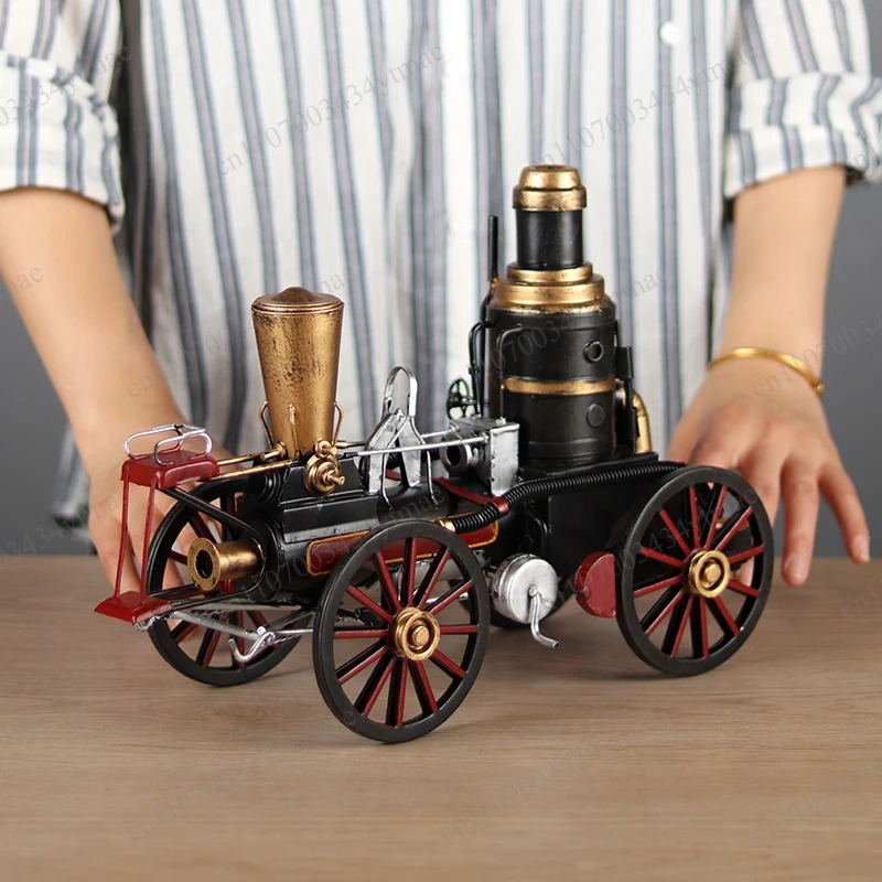 Retro Iron Steam Locomotive Mo - đánh giá và giá Photography Model